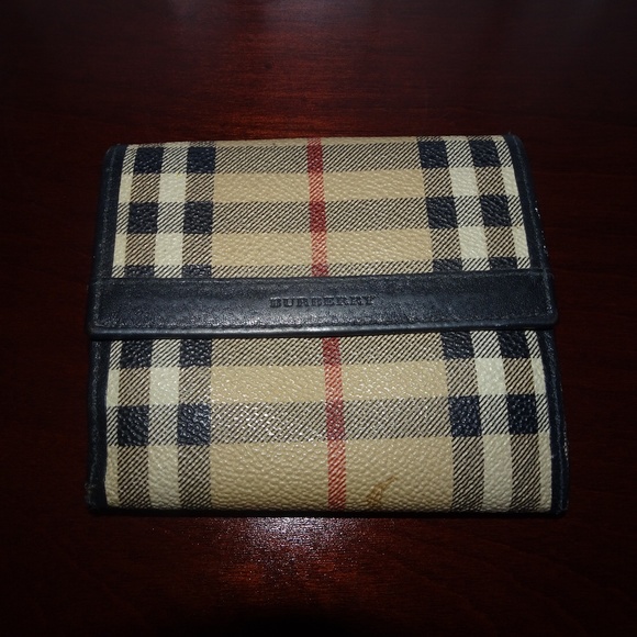 Burberry London Nova Check Leather Snap Wallet - Picture 1 of 14